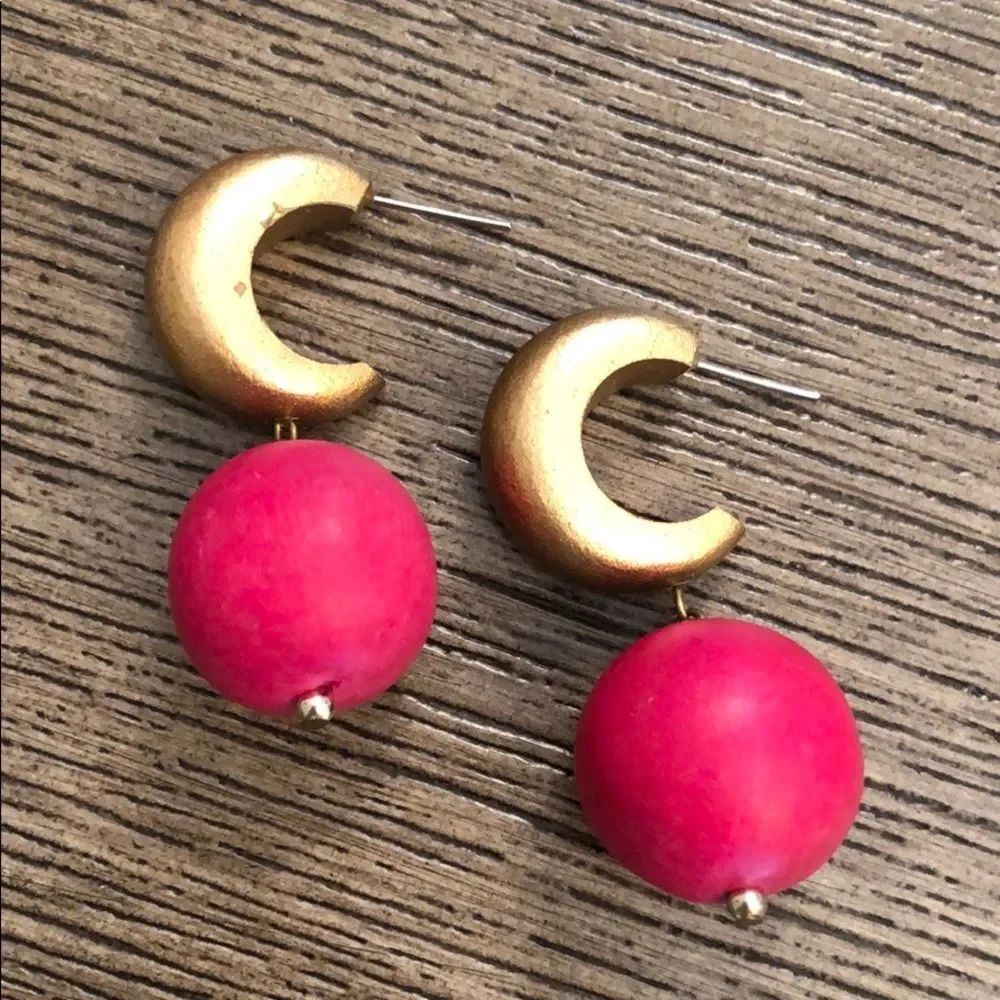 Vintage Wooden Gold Hoops & Pink Bead Earrings